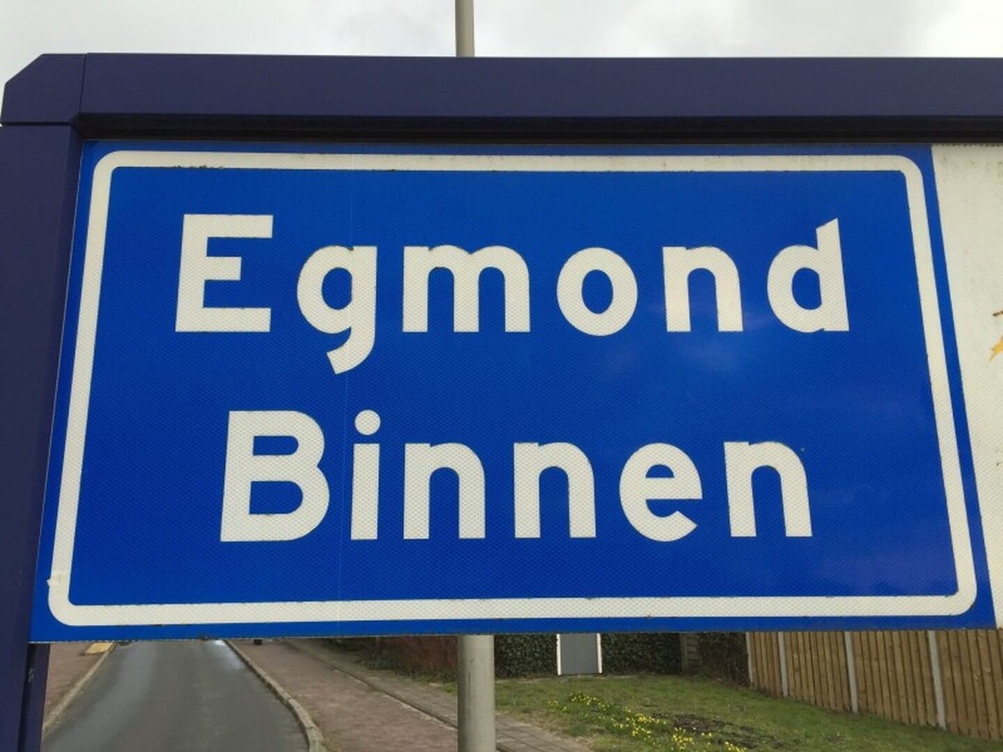 Foto: Bord egmond binnen.jpg